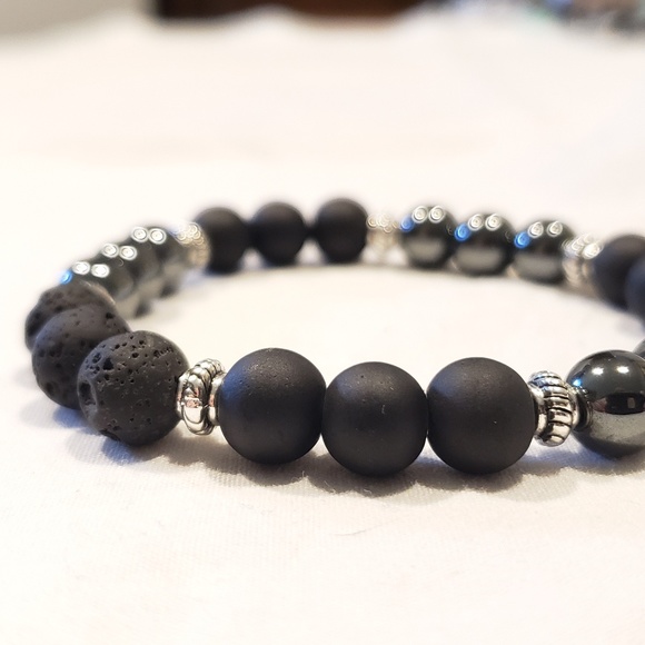 Lave Stone Diffuser Bracelet - Picture 4 of 6